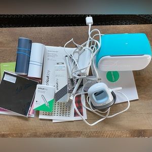 Cricut Joy and Mini Press and Supplies